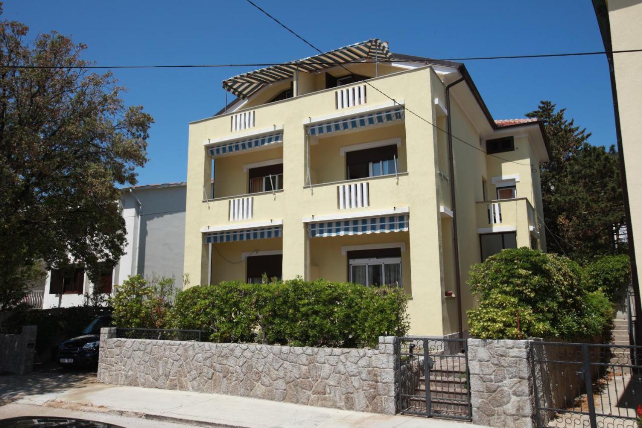 Studio Apartments Cavrak With Terrace Baska  Exterior photo